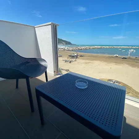 Marina Bay Luxury Peschici